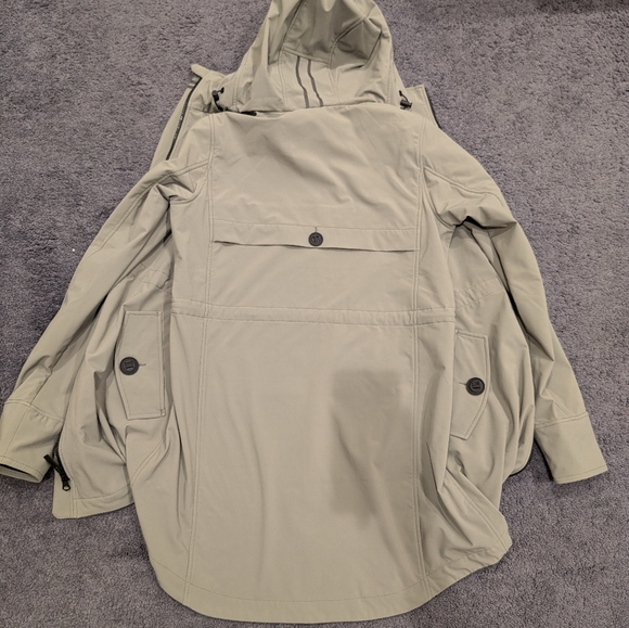 Canada Goose Avery Jacket, Women's, Medium, Sage Brush (green) - Picture 5 of 11